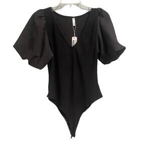 Glam Boutique Black Bodysuit Size Large Puff Sleeve NEW V-Neck Elegant Party